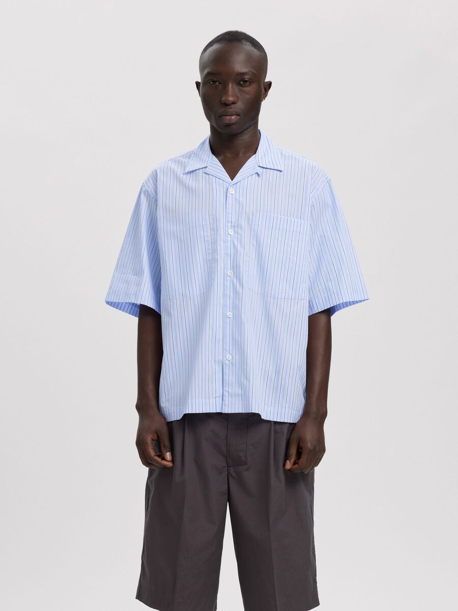 Carousel image - BOXY FIT SHORT SLEEVED SHIRT, Cashmere Blue | 2