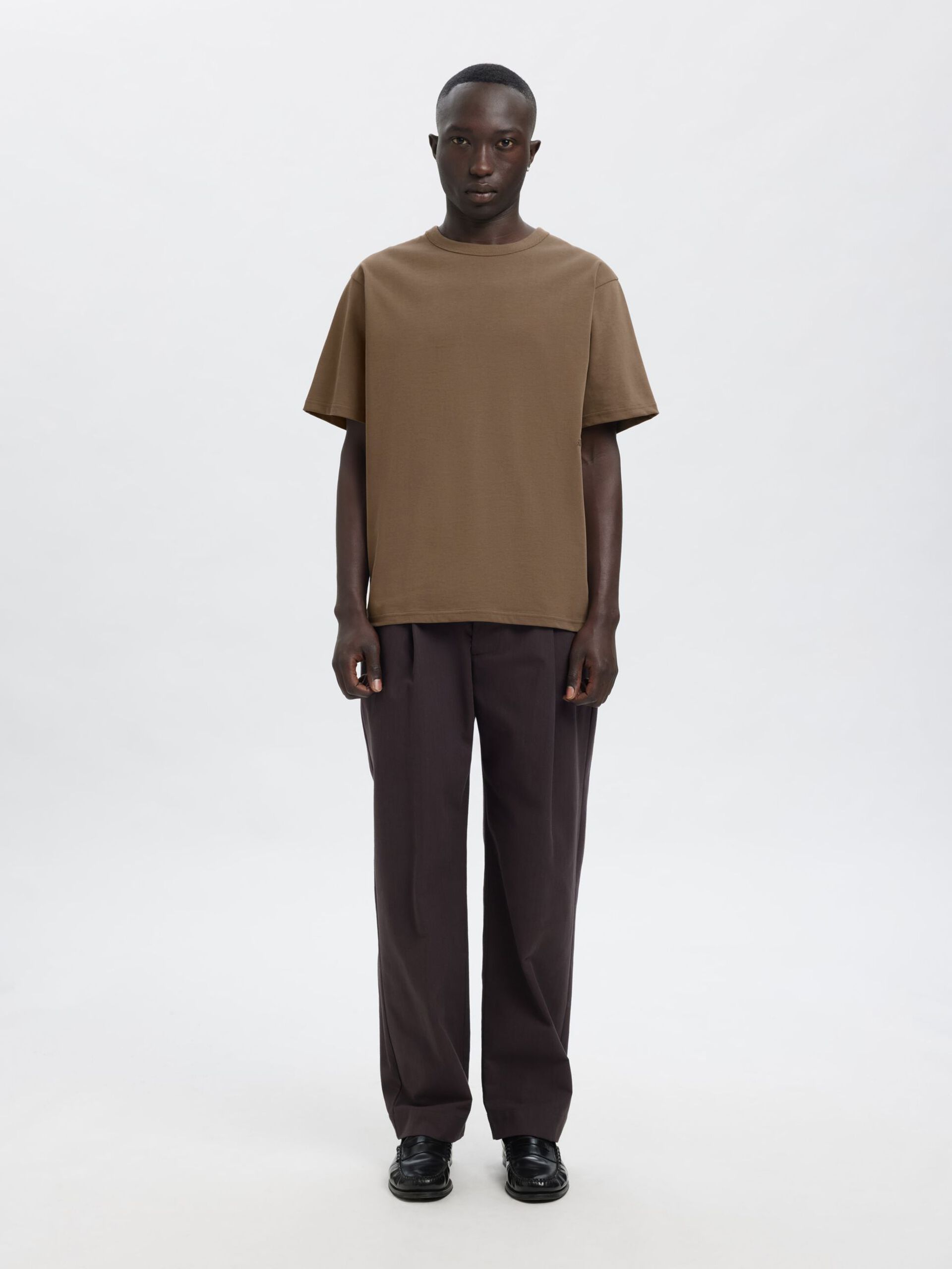 Carousel image - RELAXED FIT T-SHIRT, Bungee Cord | 4