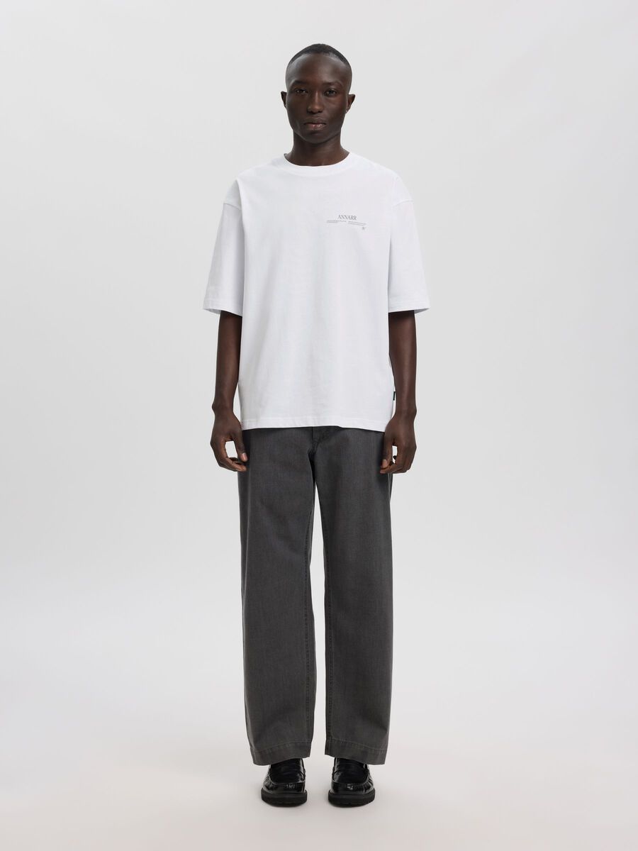 Product tile image - LOOSE FIT  T-SHIRT, Brilliant White | 16098968_BrilliantWhite