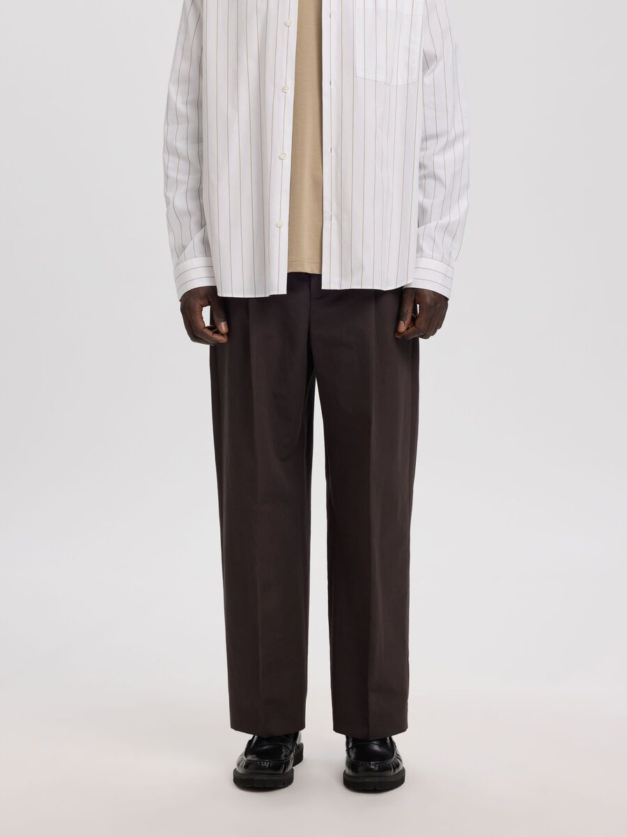 Carousel image - PLEATED LINEN-BLEND TROUSERS, Licorice | 2