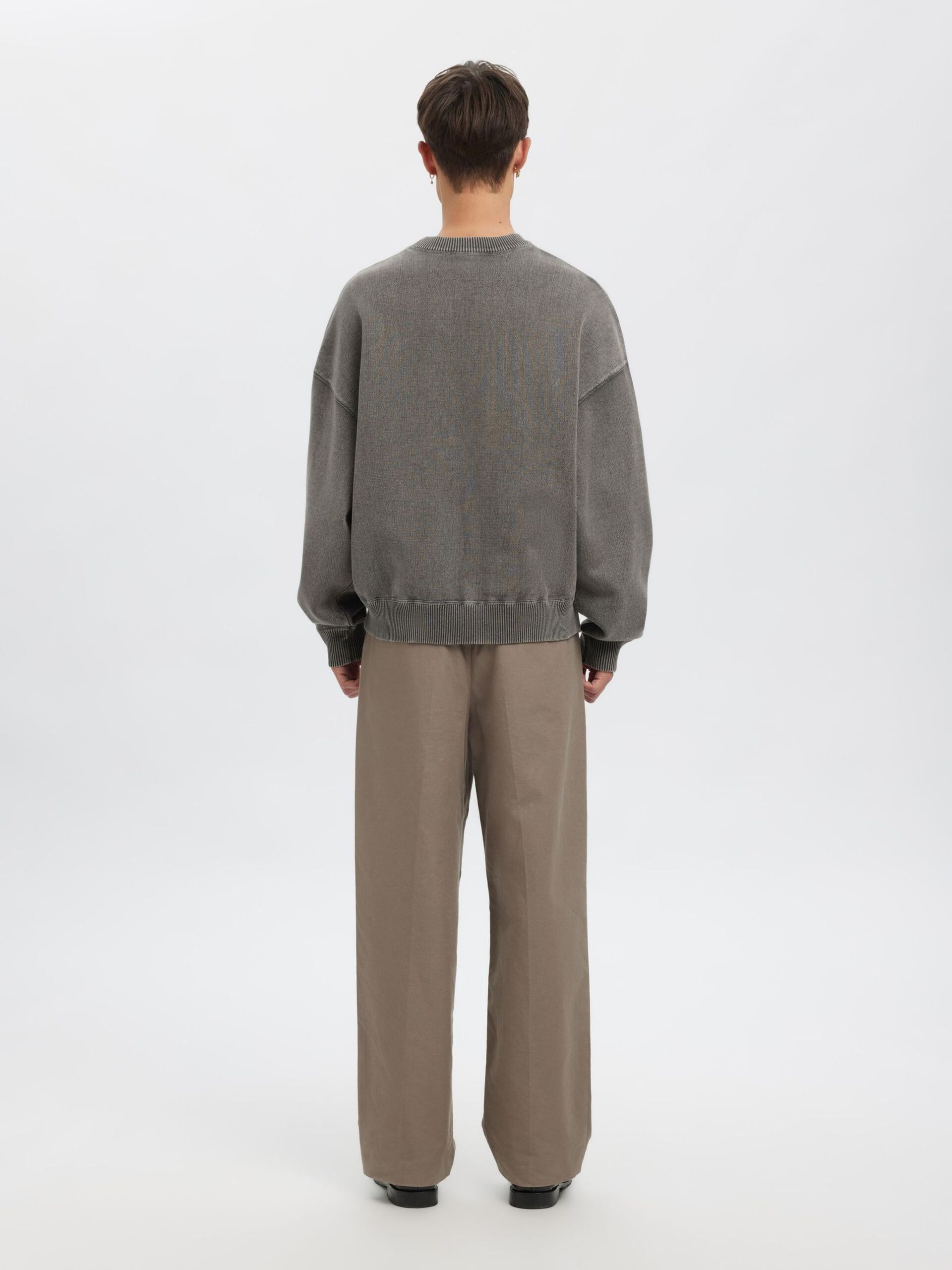 Carousel image - OVERSIZED KNITTED JUMPER, Grey Melange | 4