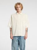 Selected LOOSE FIT  SHORT SLEEVED SHIRT, Coconut Milk, highres - 16097615_CoconutMilk_003.jpg