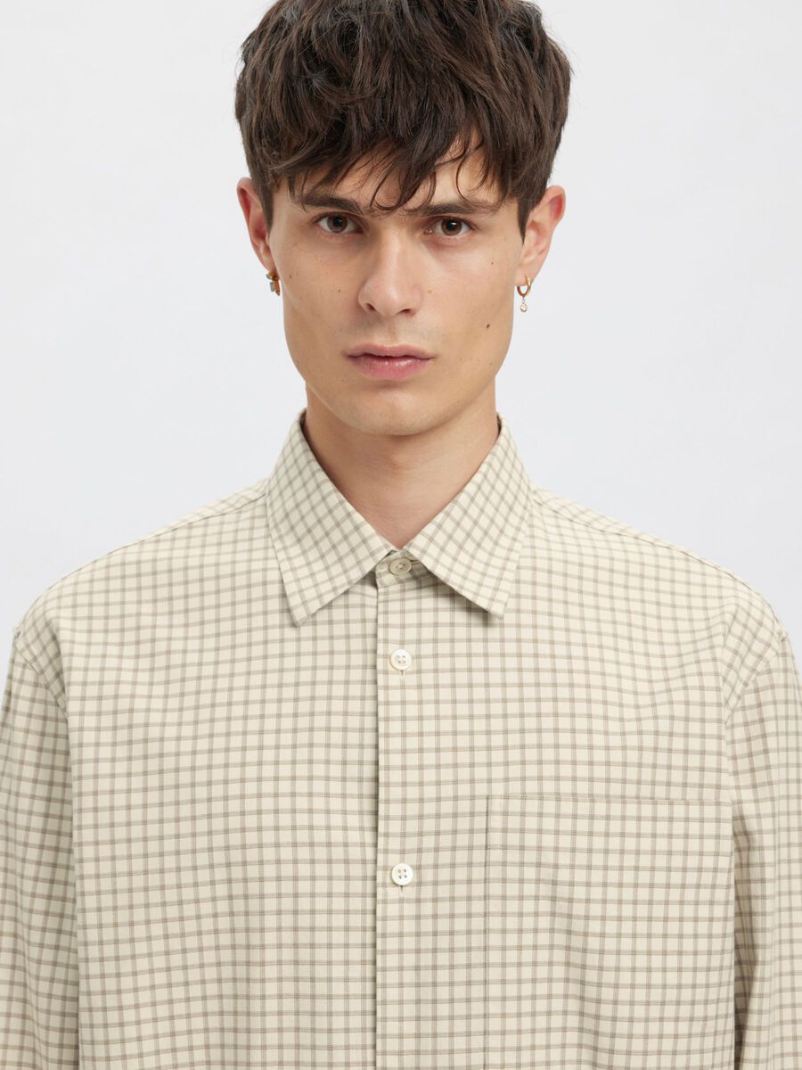 Carousel image - RELAXED FIT SHIRT, Silver Birch | 3
