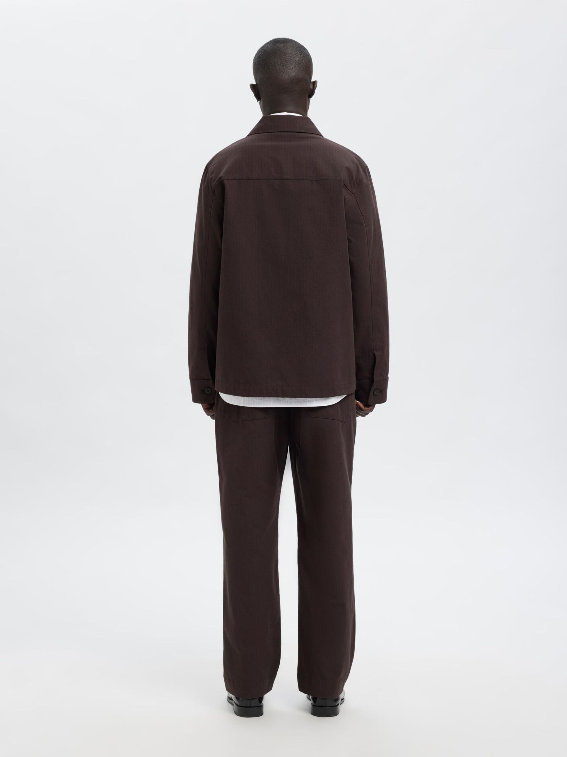 Carousel image - RELAXED FIT TROUSERS, Chocolate Torte | 4