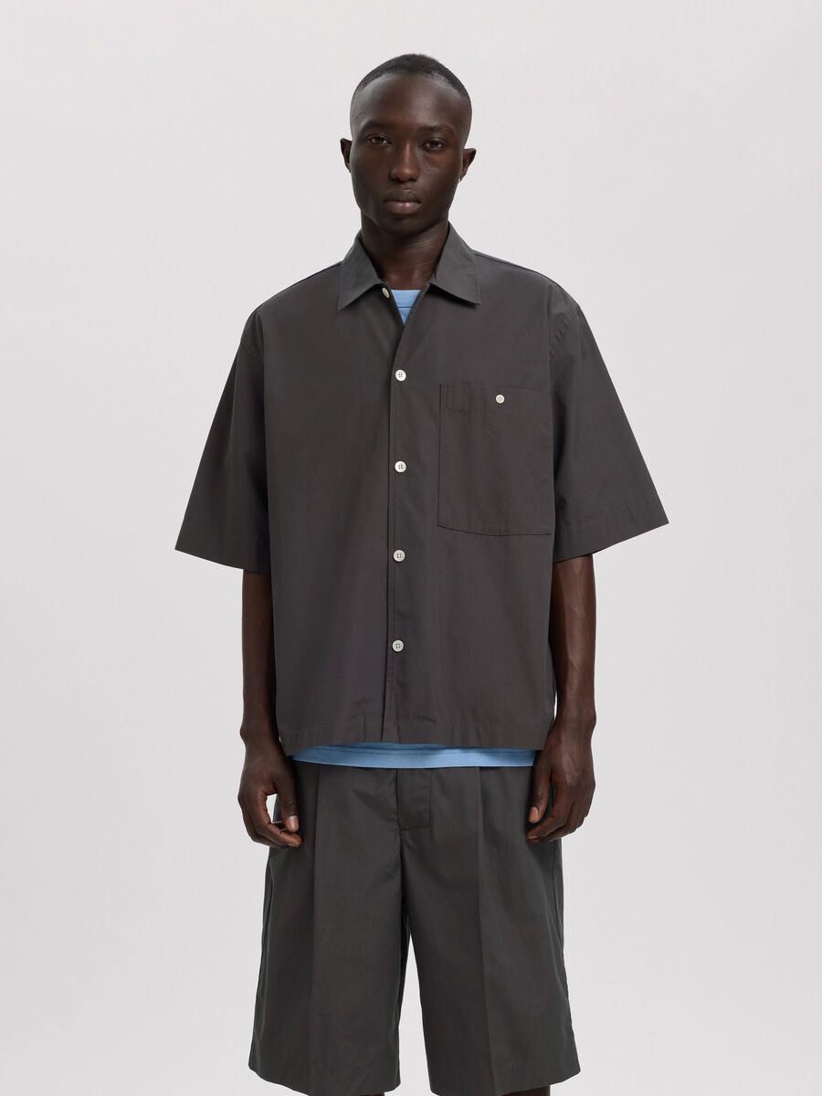Carousel image - RELAXED FIT SHORT SLEEVED SHIRT, Forged Iron | 2