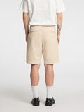 Selected LOOSE FIT CHINO SHORTS, Birch, highres - 16097027_Birch_006.jpg