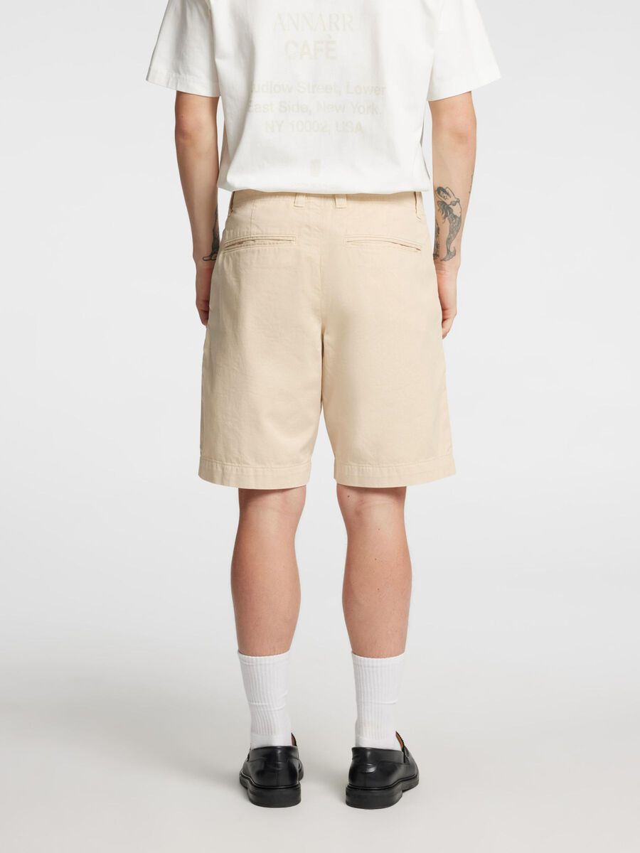 Carousel image - LOOSE FIT CHINO SHORTS, Birch | 6