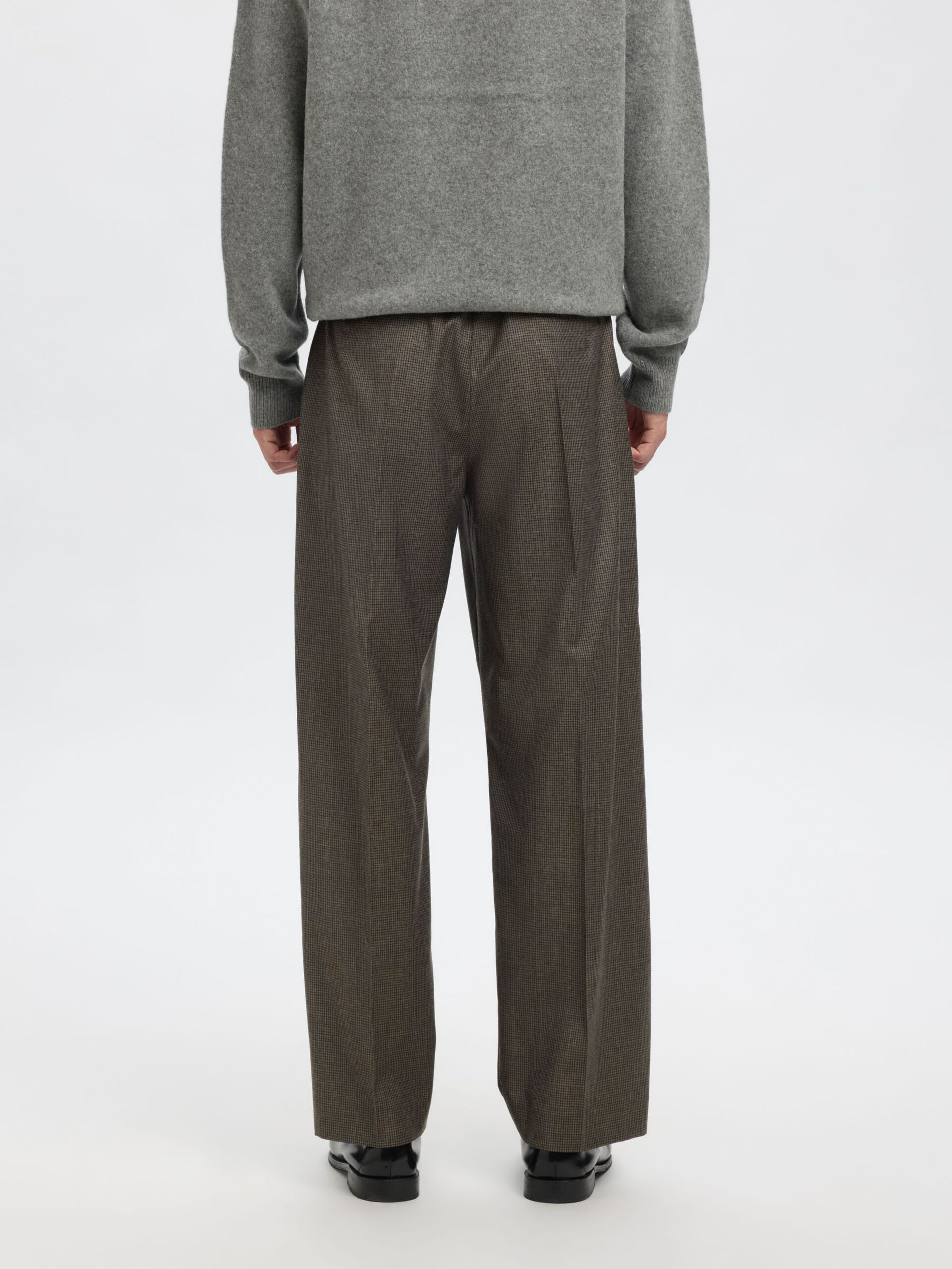 Carousel image - RELAXED FIT WOOL TROUSERS, Major Brown | 3
